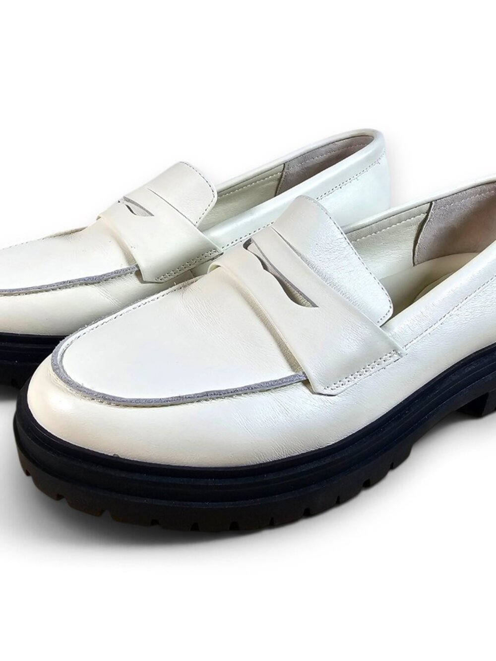 Quince Italian Leather Lug Sole Loafer Womens Shoes Bone Cream White Size 9.5